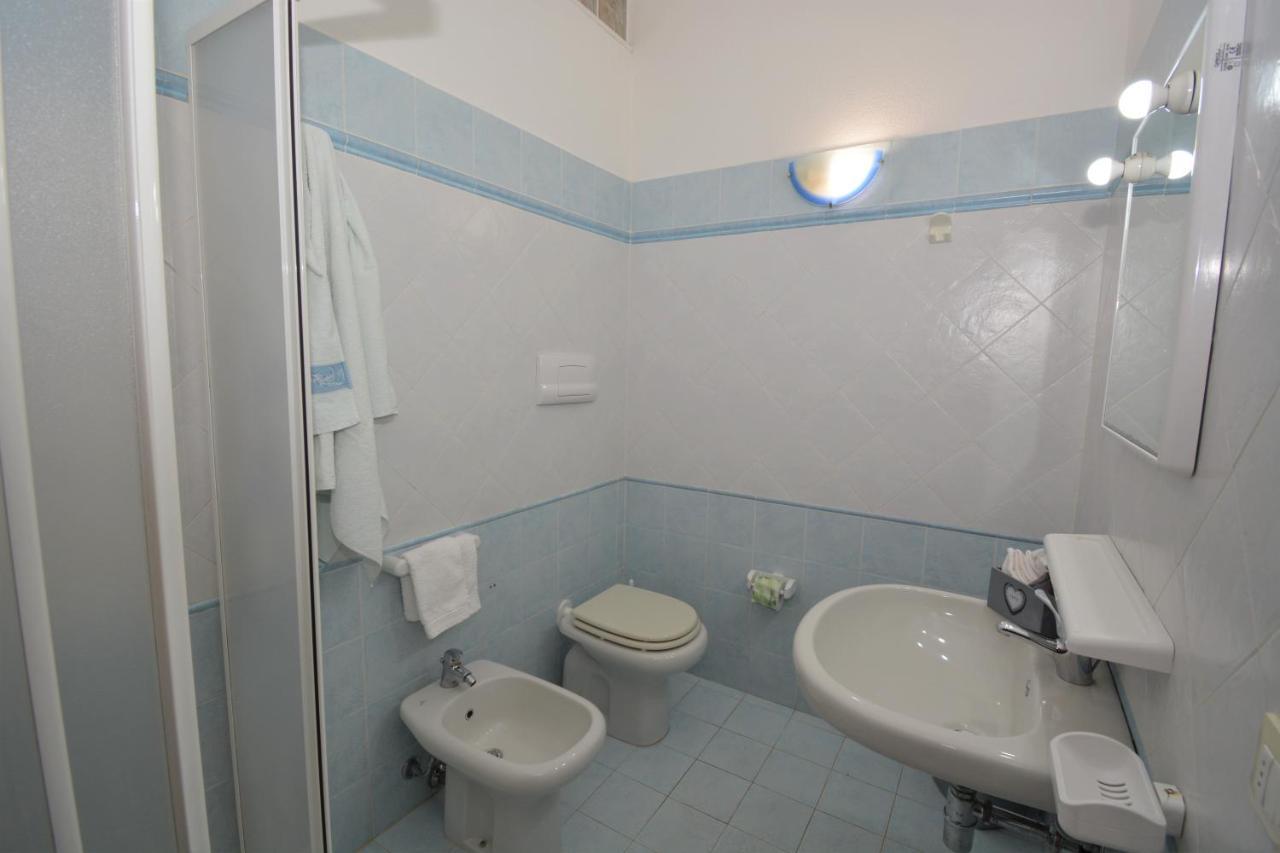 Appartamenti Airone San Teodoro  Exterior foto