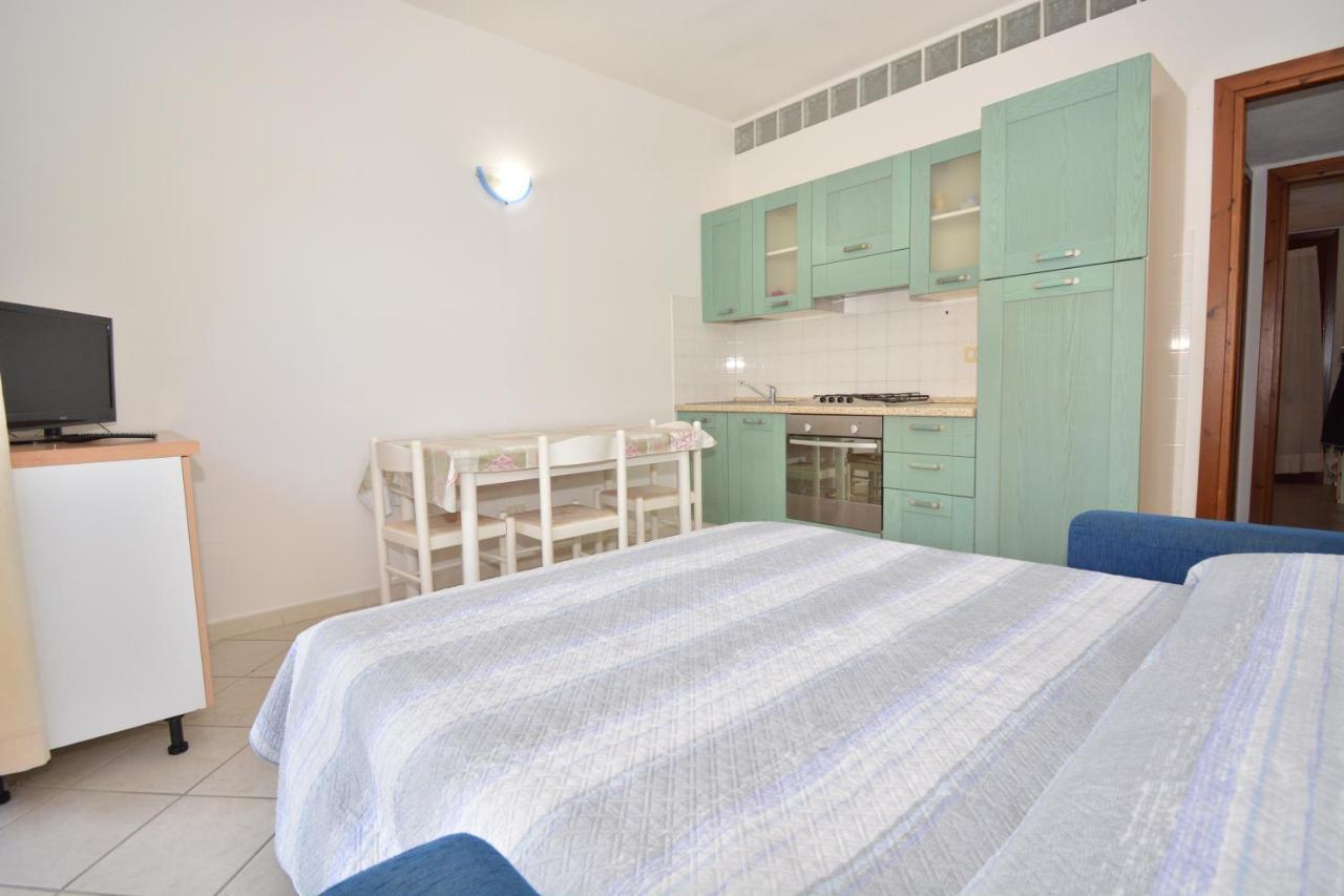 Appartamenti Airone San Teodoro  Exterior foto